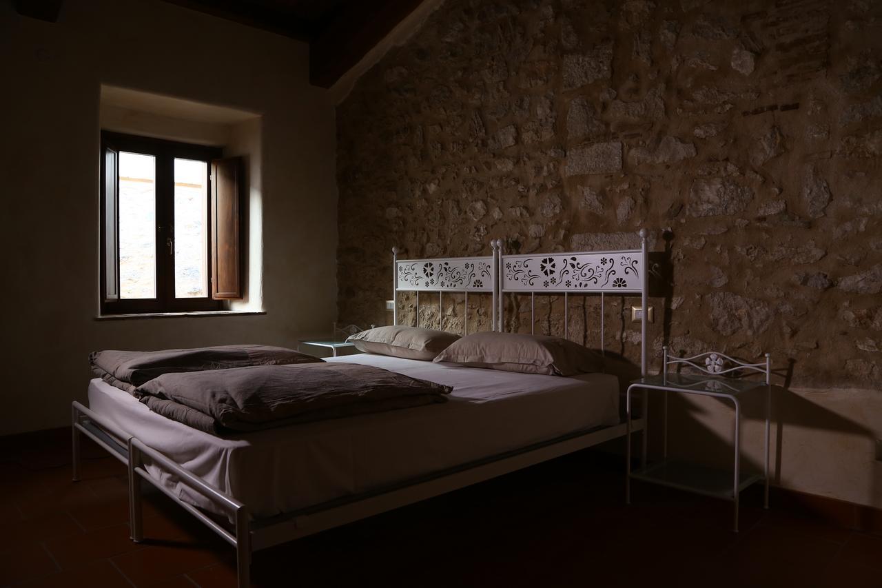 Monastero Di Sant'Erasmo Hotel Veroli Bagian luar foto