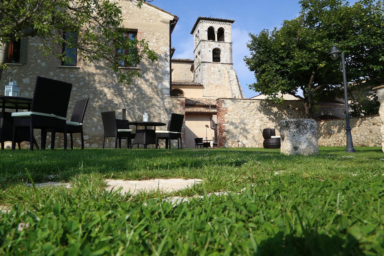 Monastero Di Sant'Erasmo Hotel Veroli Bagian luar foto