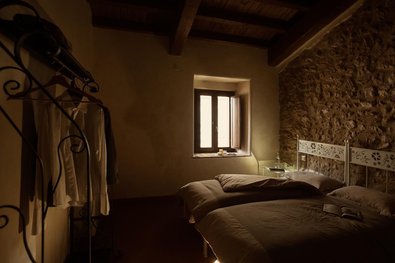 Monastero Di Sant'Erasmo Hotel Veroli Bagian luar foto