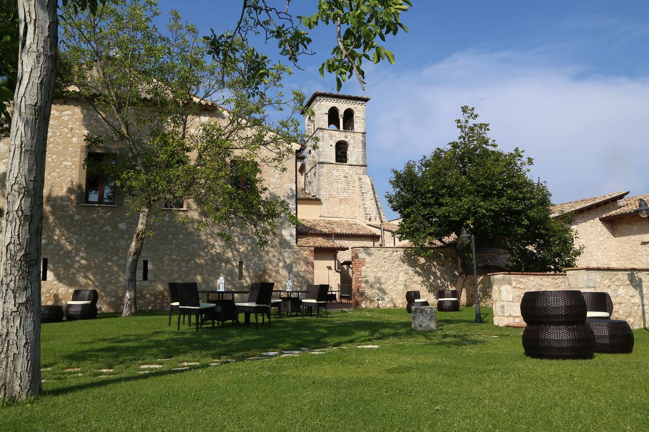 Monastero Di Sant'Erasmo Hotel Veroli Bagian luar foto