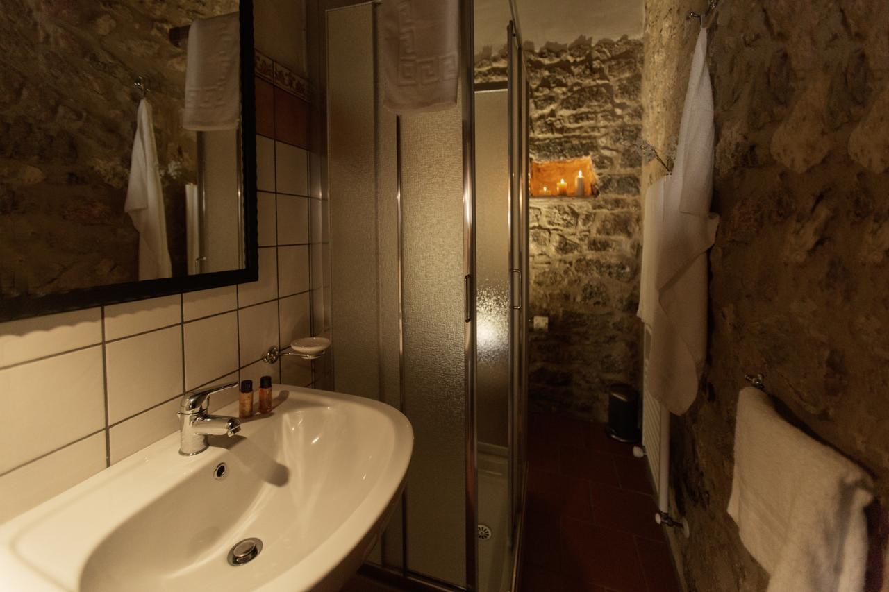 Monastero Di Sant'Erasmo Hotel Veroli Bagian luar foto